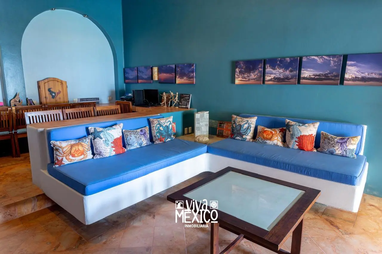Beachfront House in Privada Delfines, Playa Delfines, Puerto Escondido, Oaxaca 9