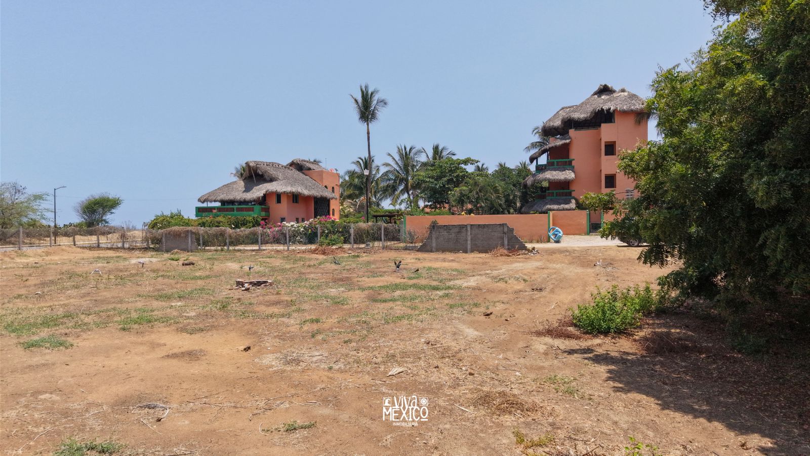 Terreno Av. del Morro-Playa Zicatela 11