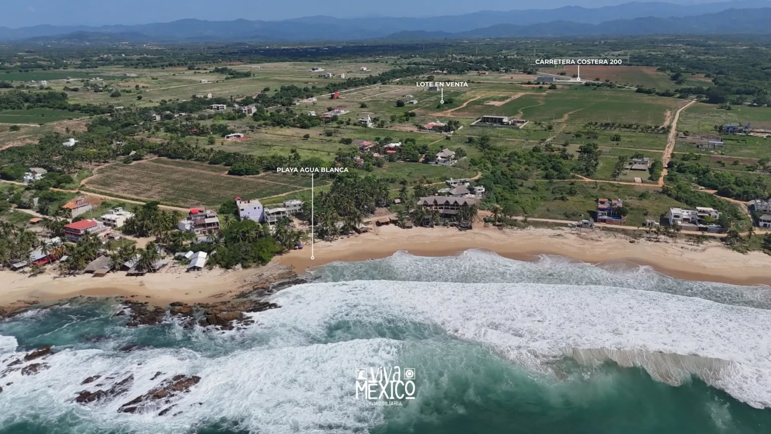 Terreno en Playa Agua Blanca, Puerto Escondido, Oaxaca 3