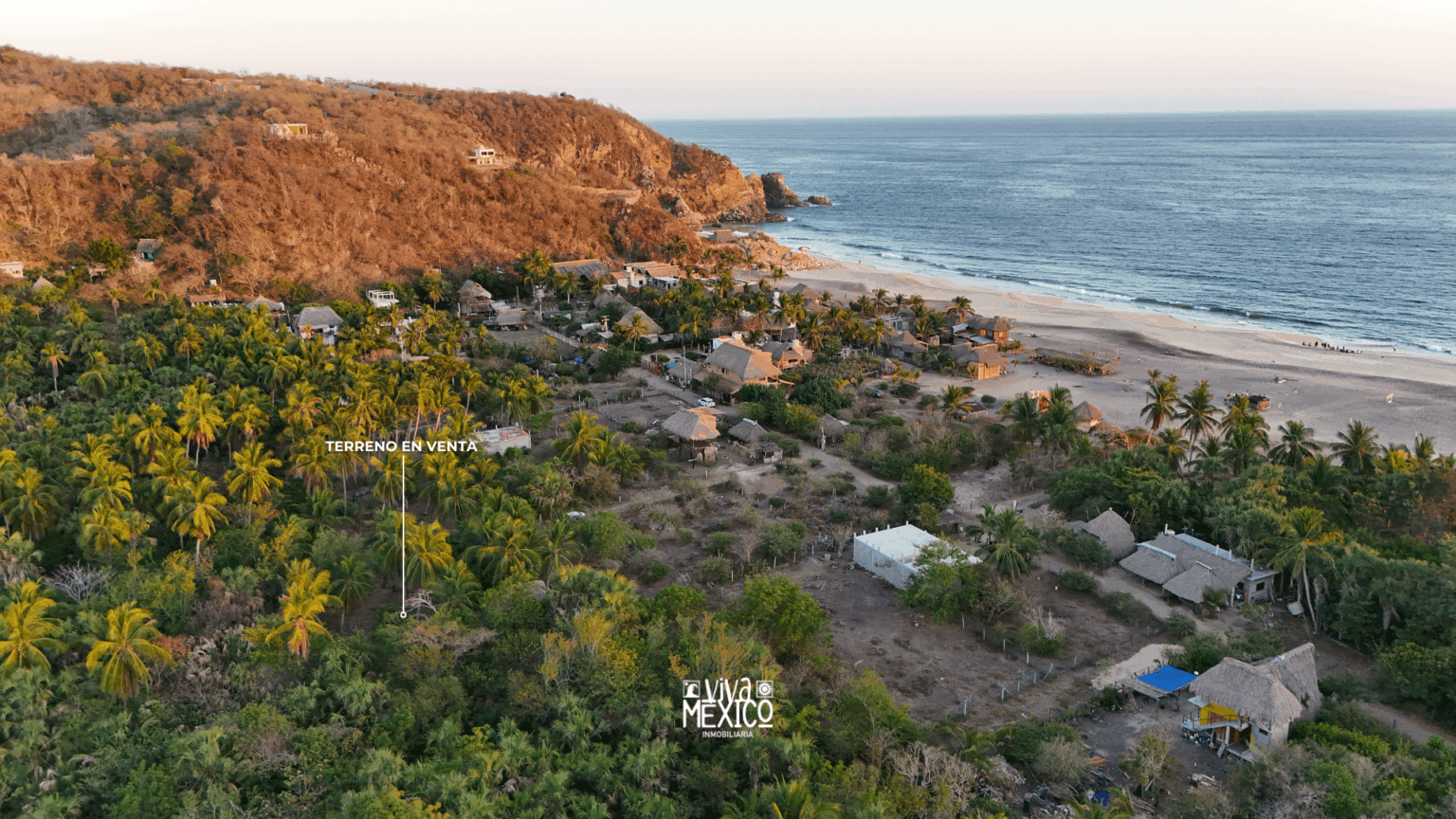 Lot in Ventanilla Beach, Tonameca
