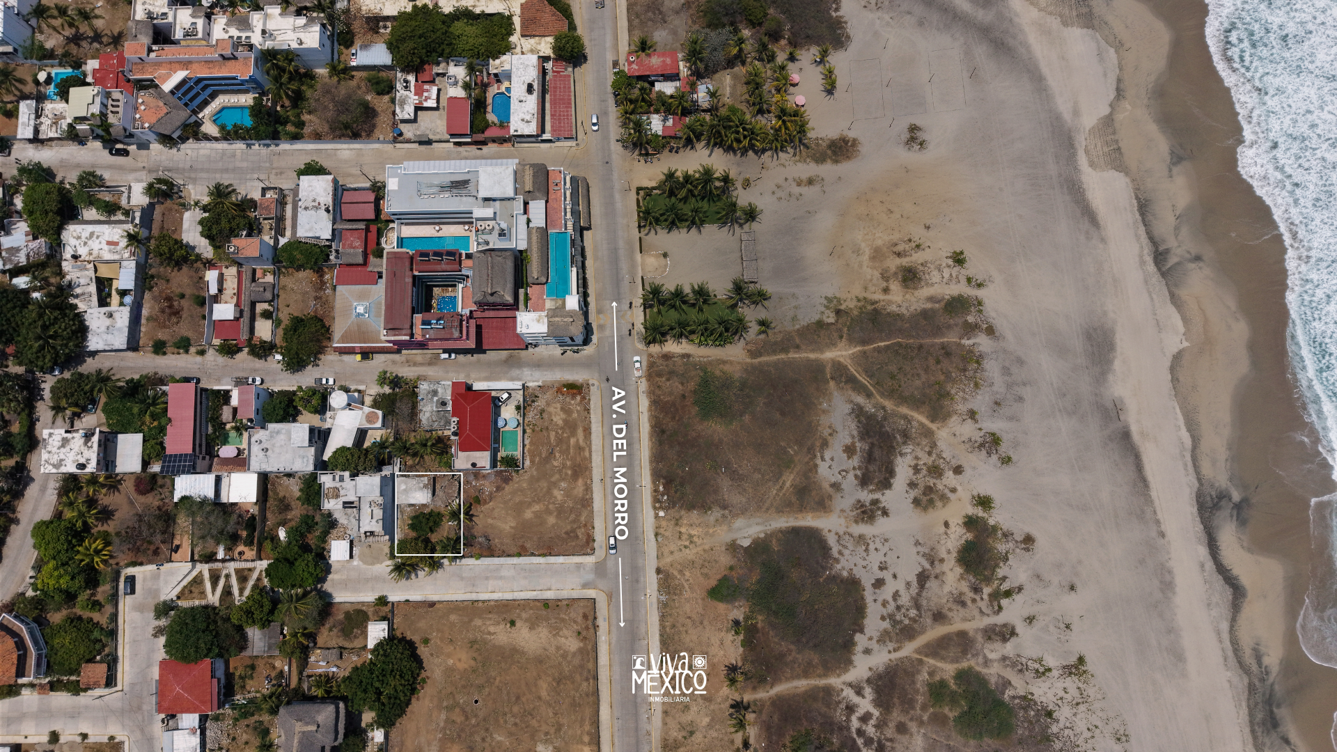 Terreno en venta sobre Av. Del Morro – Playa Zicatela, Puerto Escondido, Oaxaca 9