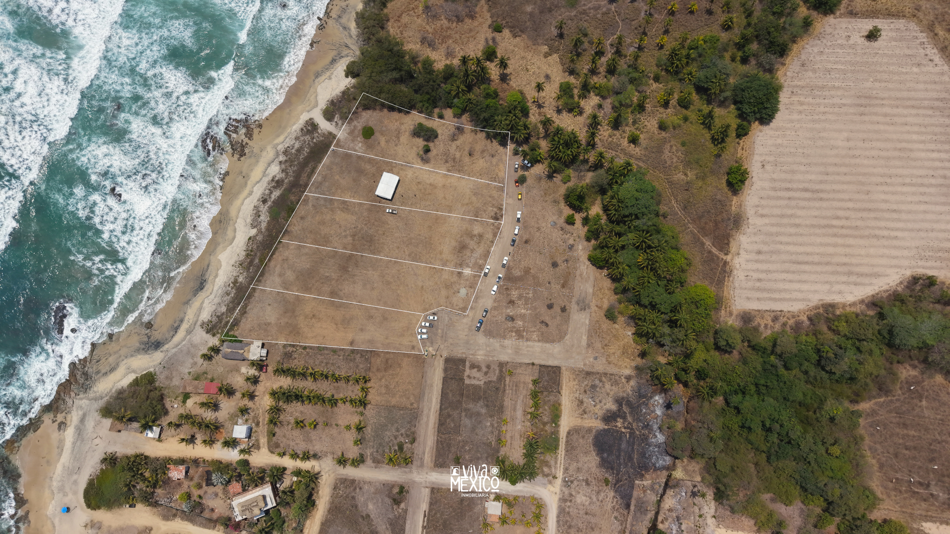 Residencial Jardines, Beachfront Land at El Puertecito Beach, Oaxaca 2