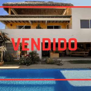 Casa en Residencial Don Goyo, Punta Zicatela- VENDIDA