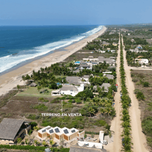Terreno Frente a Playa, Rancho Neptuno NO DISPONIBLE